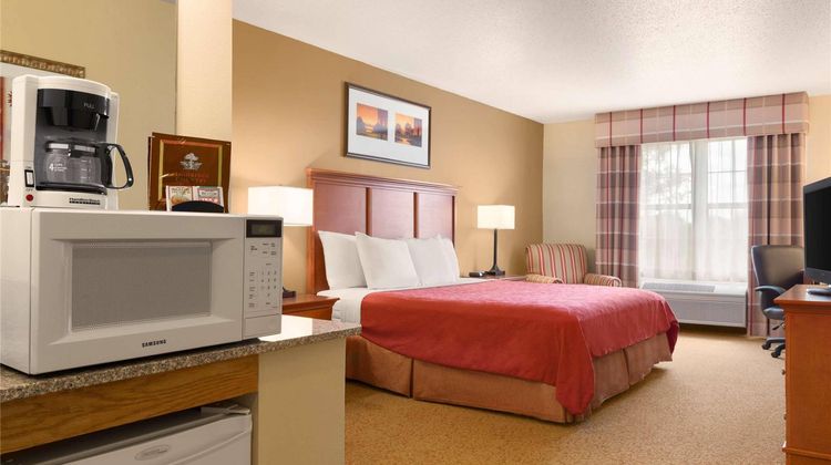 Country Inn & Suites Sycamore Room