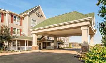 Country Inn & Suites Peoria North
