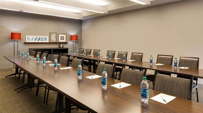 <b>Country Inn & Suites Springfield Meeting</b>. Images powered by <a href="https://iceportal.shijigroup.com/" title="IcePortal" target="_blank">IcePortal</a>.