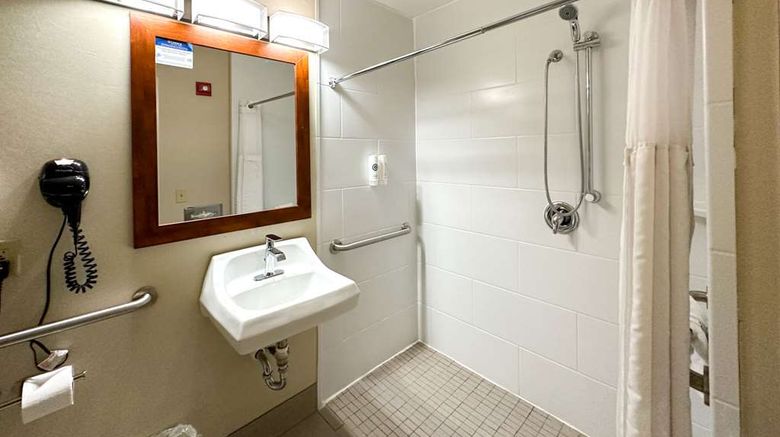 <b>Country Inn & Suites Rock Falls Room</b>. Images powered by <a href="https://iceportal.shijigroup.com/" title="IcePortal" target="_blank">IcePortal</a>.