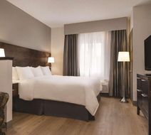 Radisson Htl & Conf Center Rockford Room