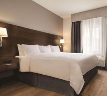 Radisson Htl & Conf Center Rockford Room
