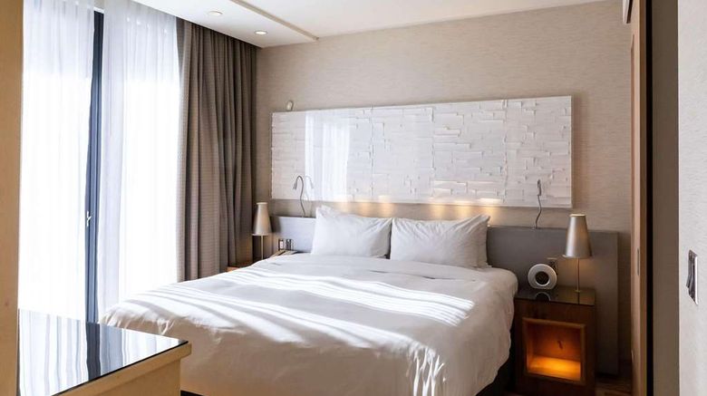 <b>Radisson Blu Aqua Hotel Suite</b>. Images powered by <a href="https://iceportal.shijigroup.com/" title="IcePortal" target="_blank">IcePortal</a>.