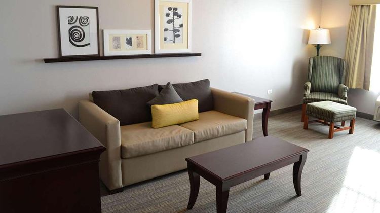 Country Inn & Suites by Radisson Suite