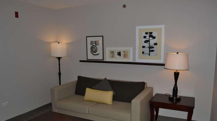 Country Inn & Suites by Radisson Suite