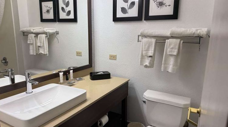 Country Inn & Suites Elgin Room