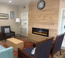 Country Inn & Suites Elgin Lobby