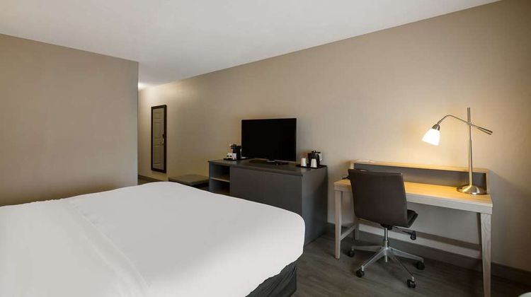 Country Inn & Suites Marion Room