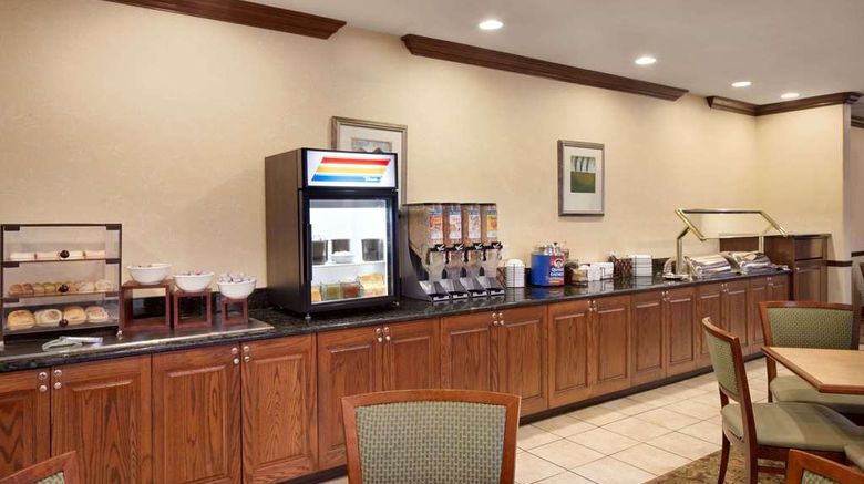 <b>Country Inn & Suites Champaign North Restaurant</b>. Images powered by <a href="https://iceportal.shijigroup.com/" title="IcePortal" target="_blank">IcePortal</a>.