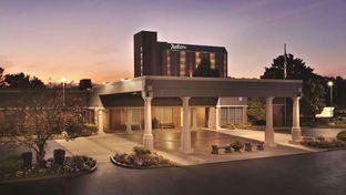 Radisson Hotel Louisville North