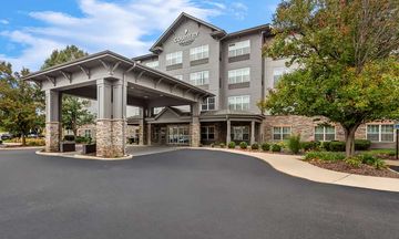 Country Inn & Suites Portage