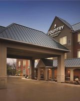 Country Inn & Suites Valparaiso