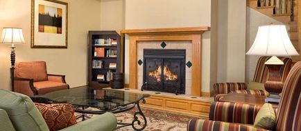 Country Inn & Suites by Radisson Lobby