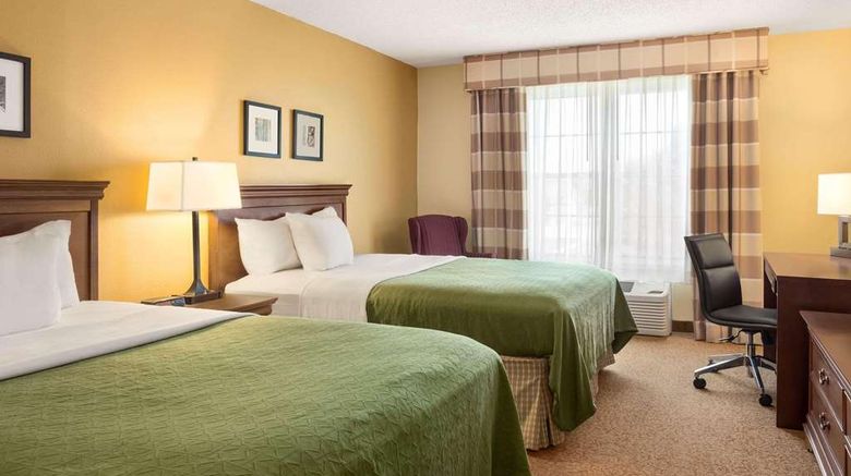 <b>Country Inn & Suites by Radisson Room</b>. Images powered by <a href="https://iceportal.shijigroup.com/" title="IcePortal" target="_blank">IcePortal</a>.