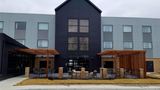 <b>Country Inn & Suites Lawrence Exterior</b>. Images powered by <a href="https://iceportal.shijigroup.com/" title="IcePortal" target="_blank">IcePortal</a>.