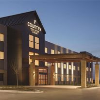 Country Inn & Suites Lawrence
