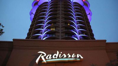 Radisson Cincinnati Riverfront
