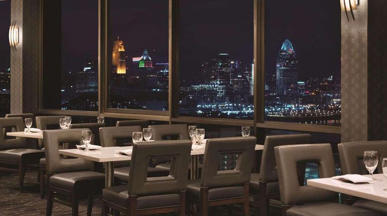 <b>Radisson Cincinnati Riverfront Restaurant</b>. Images powered by <a href="https://iceportal.shijigroup.com/" title="IcePortal" target="_blank">IcePortal</a>.