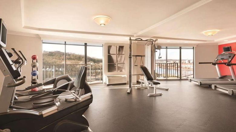 <b>Radisson Cincinnati Riverfront Health</b>. Images powered by <a href="https://iceportal.shijigroup.com/" title="IcePortal" target="_blank">IcePortal</a>.