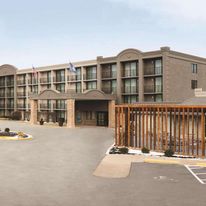 Country Inn & Suites Erlanger, KY