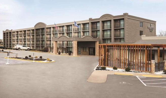 Country Inn & Suites Erlanger, KY Exterior
