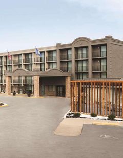 Country Inn & Suites Erlanger, KY
