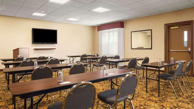 Country Inn & Suites Bowling Green Meeting