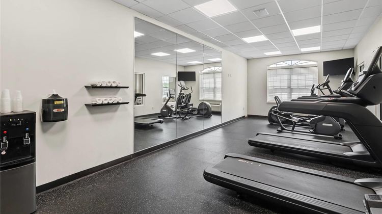 Country Inn & Suites Bowling Green Health