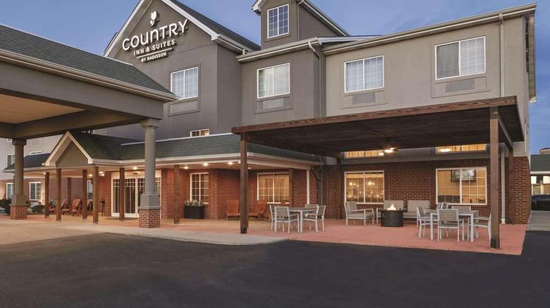 <b>Country Inn & Suites London Other</b>. Images powered by <a href="https://iceportal.shijigroup.com/" title="IcePortal" target="_blank">IcePortal</a>.