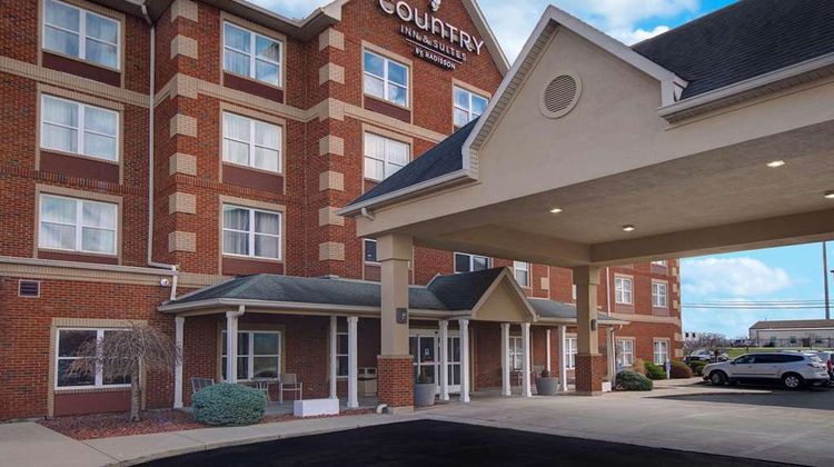 Country Inn & Suites Cincinnati Airport Exterior