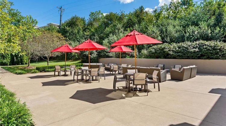 Country Inn & Suites Elizabethtown Pool