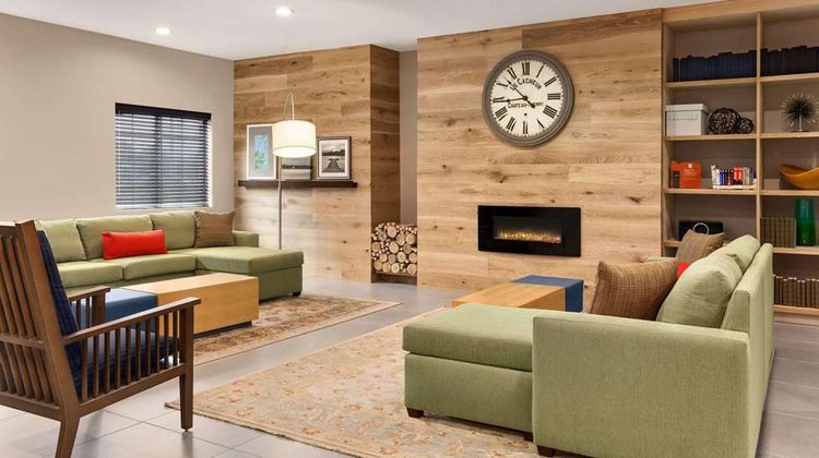 Country Inn & Suites Shreveport-Airport Lobby