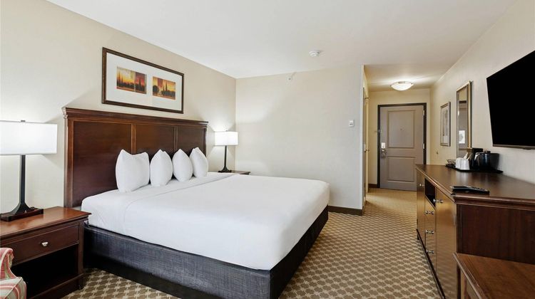 Country Inn & Suites Covington Room