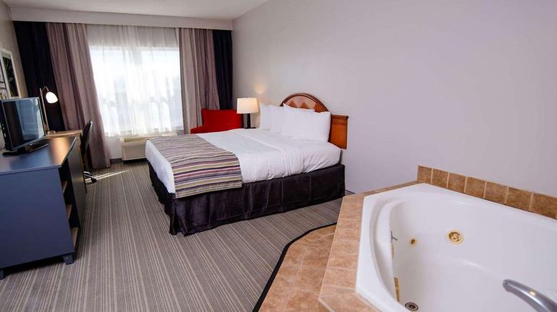 <b>Country Inn & Suites Brockton Boston Suite</b>. Images powered by <a href="https://iceportal.shijigroup.com/" title="IcePortal" target="_blank">IcePortal</a>.