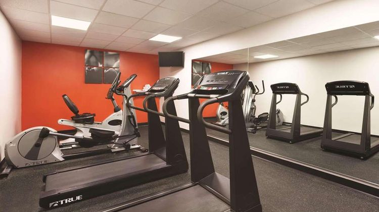 Country Inn & Suites by Radisson DC East Health