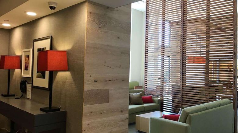 <b>Country Inn & Suites Ocean City Lobby</b>. Images powered by <a href="https://iceportal.shijigroup.com/" title="IcePortal" target="_blank">IcePortal</a>.