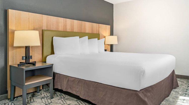 Country Inn & Suites Frederick Room