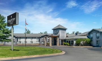 Country Inn & Suites Frederick