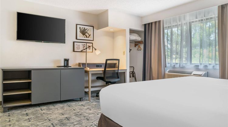 Country Inn & Suites Frederick Room
