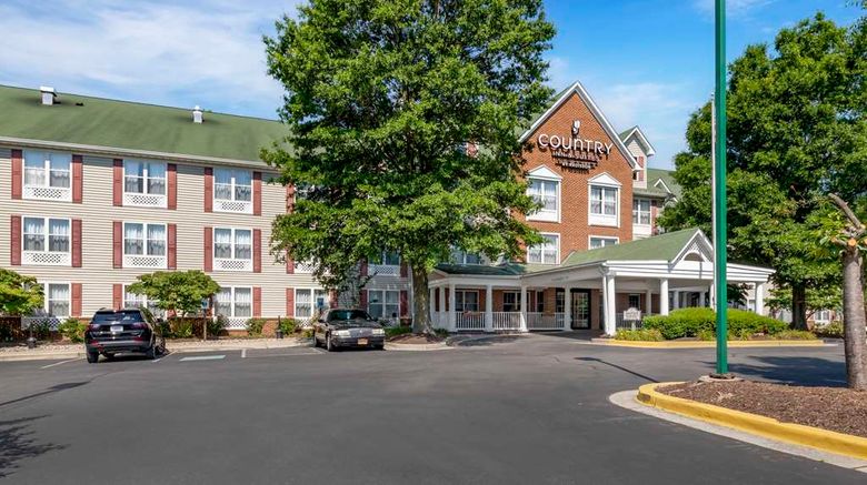 <b>Country Inn & Suites Annapolis Exterior</b>. Images powered by <a href="https://iceportal.shijigroup.com/" title="IcePortal" target="_blank">IcePortal</a>.
