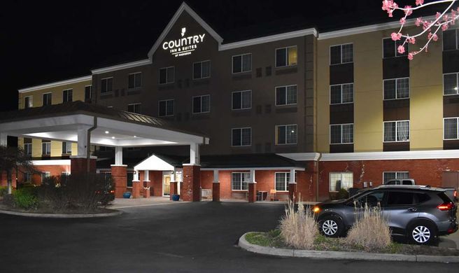 Country Inn & Suites Hagerstown Exterior