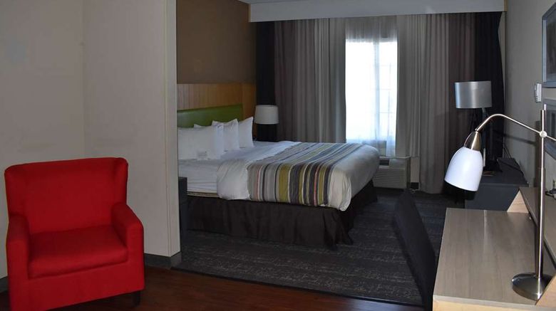 <b>Country Inn & Suites Hagerstown Room</b>. Images powered by <a href="https://iceportal.shijigroup.com/" title="IcePortal" target="_blank">IcePortal</a>.