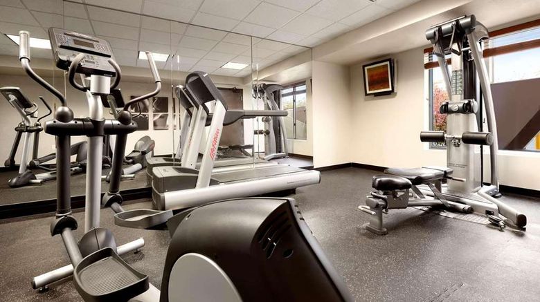 <b>Country Inn & Suites Dearborn Health</b>. Images powered by <a href="https://iceportal.shijigroup.com/" title="IcePortal" target="_blank">IcePortal</a>.