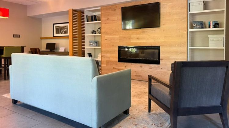 Country Inn & Suites Novi Restaurant