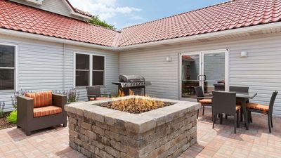 Country Inn & Suites Holland