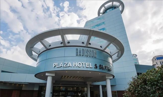 Radisson Plaza Hotel At Kalamazoo Center Exterior