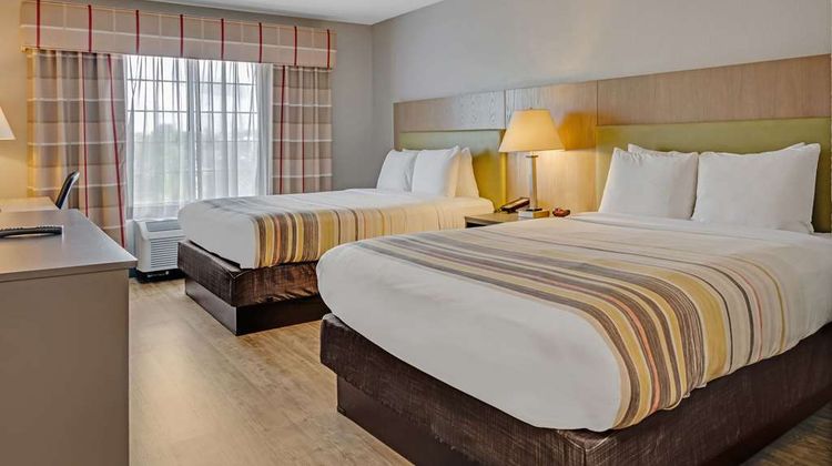 Country Inn & Suites Grand Rapids Airport Room