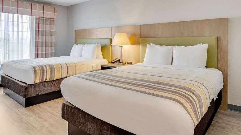 <b>Country Inn & Suites Grand Rapids Airport Room</b>. Images powered by <a href="https://iceportal.shijigroup.com/" title="IcePortal" target="_blank">IcePortal</a>.
