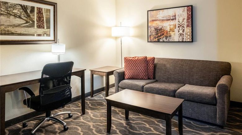 <b>Country Grandville-Grand Rapids West Room</b>. Images powered by <a href="https://iceportal.shijigroup.com/" title="IcePortal" target="_blank">IcePortal</a>.