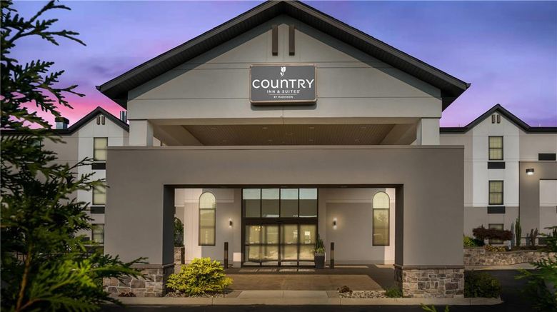 <b>Country Grandville-Grand Rapids West Exterior</b>. Images powered by <a href="https://iceportal.shijigroup.com/" title="IcePortal" target="_blank">IcePortal</a>.